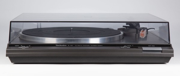 Technics SL-B31 Plattenspieler in schwarz